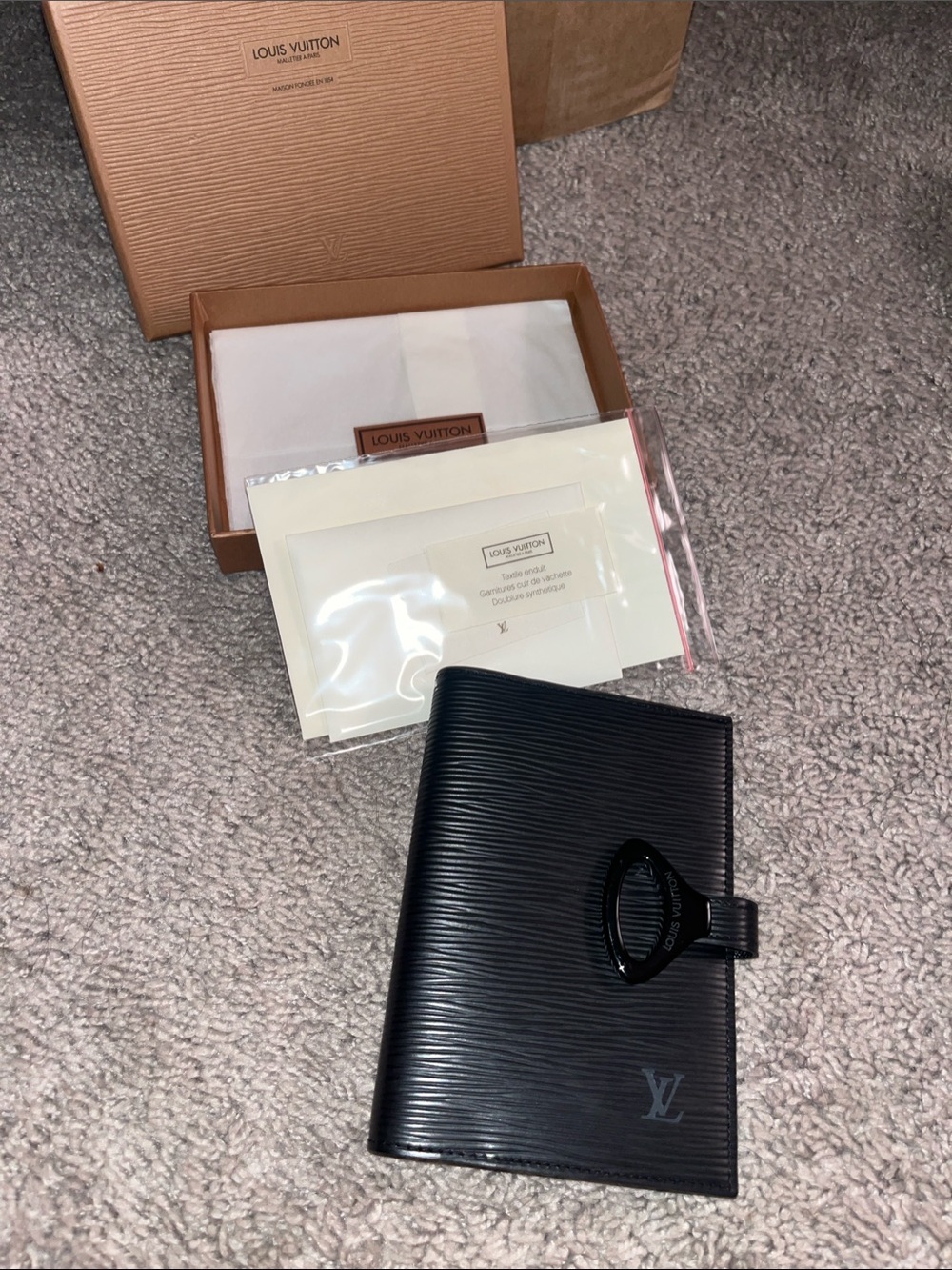 Louis Vuitton Black Epi Leather Agenda Cover with Strap Closure